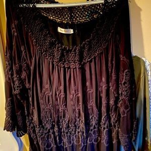 Black lace tunic XL